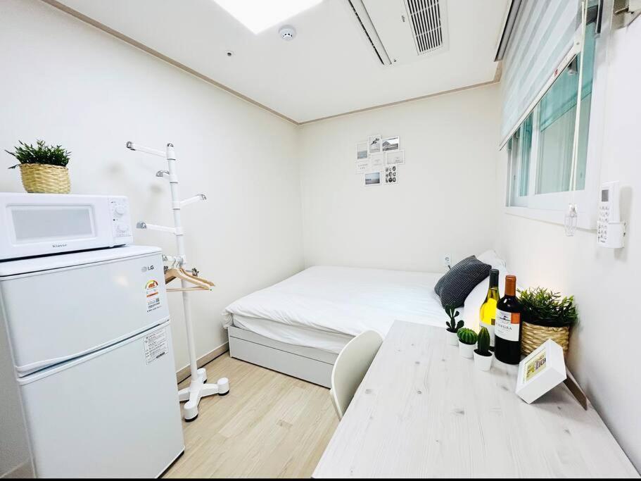 Ewha Blossom Apartment